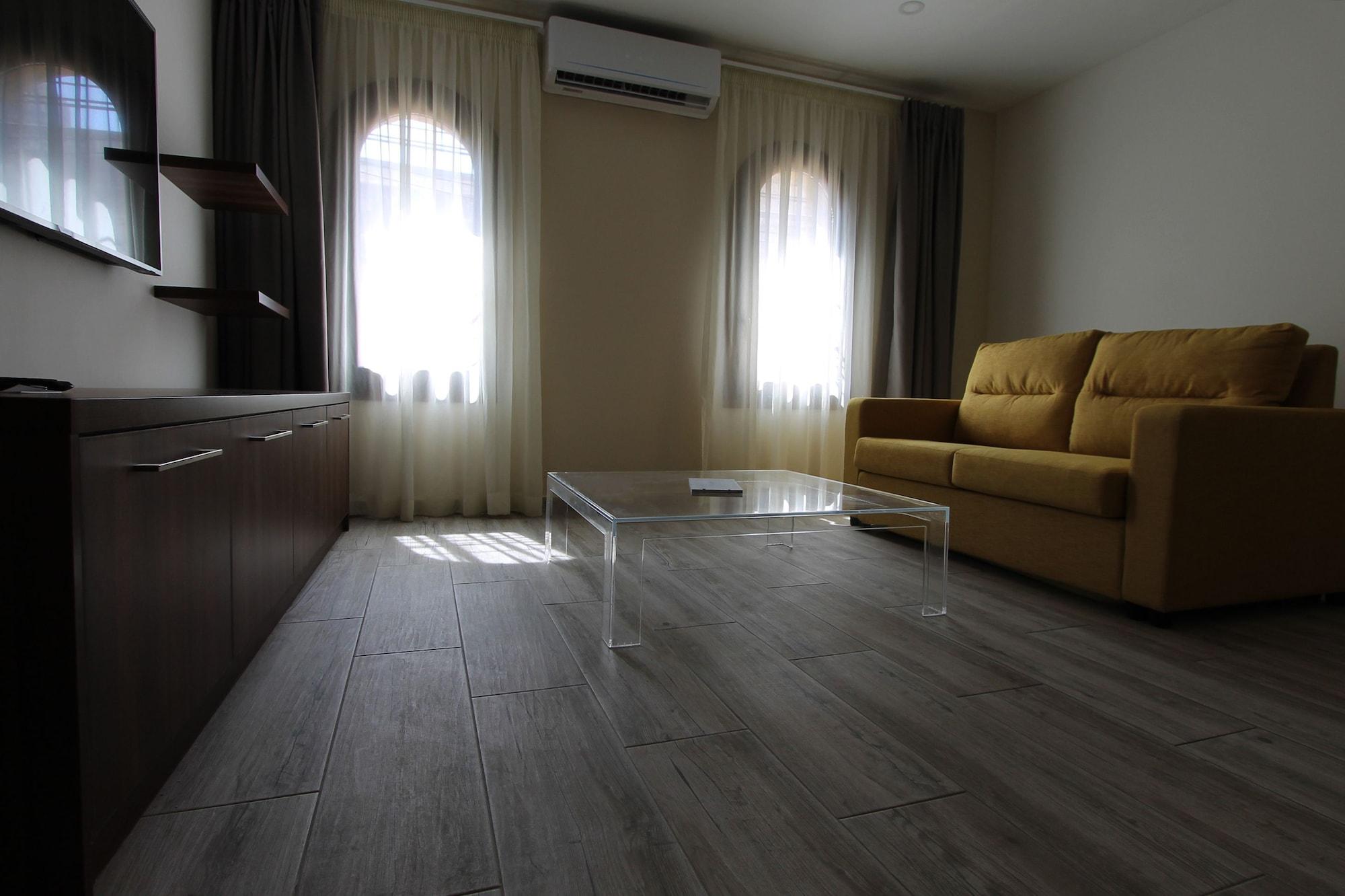 Adelphi Boutique Hotel Rabat Buitenkant foto