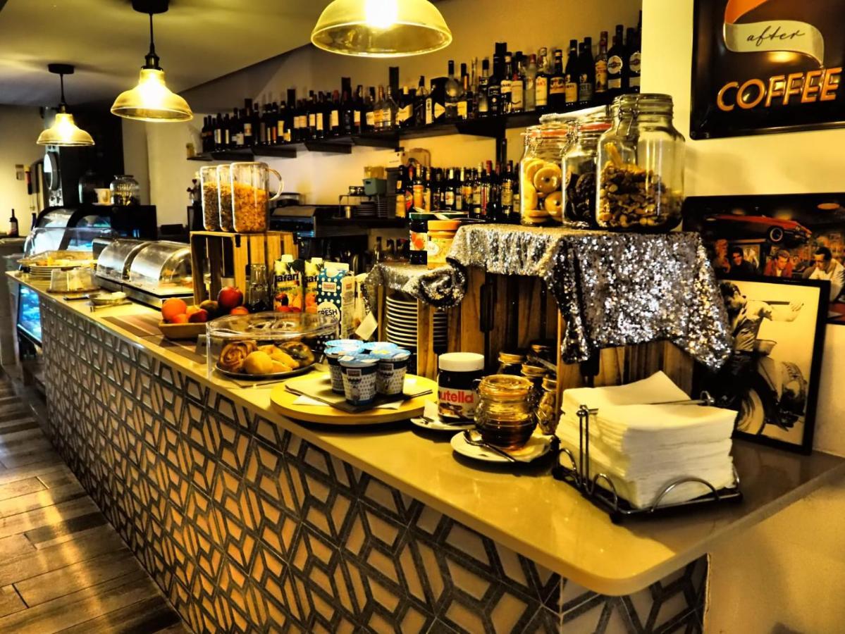 Adelphi Boutique Hotel Rabat Buitenkant foto
