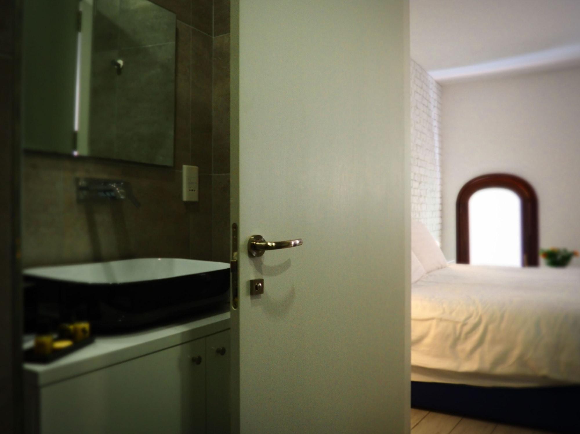 Adelphi Boutique Hotel Rabat Buitenkant foto